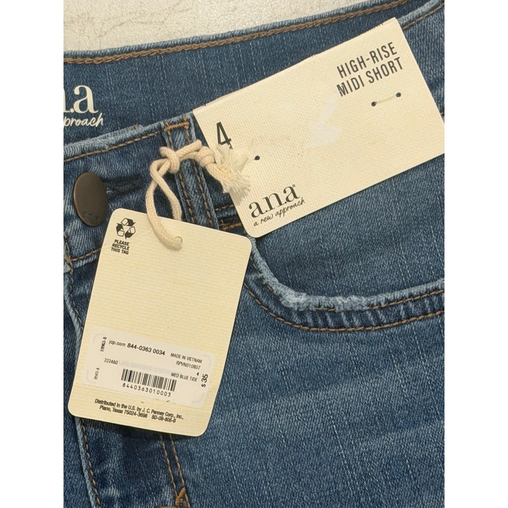 a.n.a High Rise Midi Denim Shorts Size 4 Med Blue Tide Cuffed 5" Inseam NWT - Picture 4 of 7